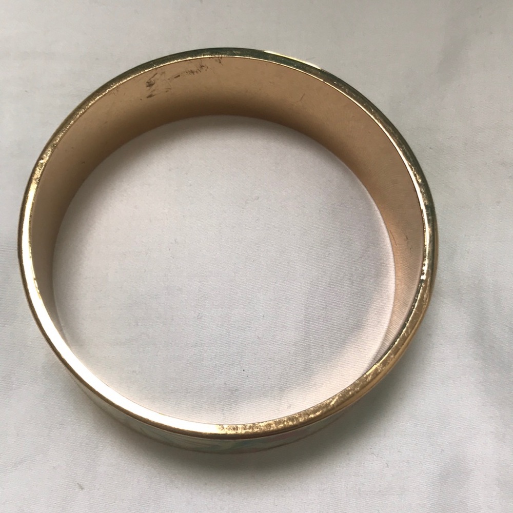 Lilly Pulitzer bangle bracelet with floral design - Picture 5 of 8